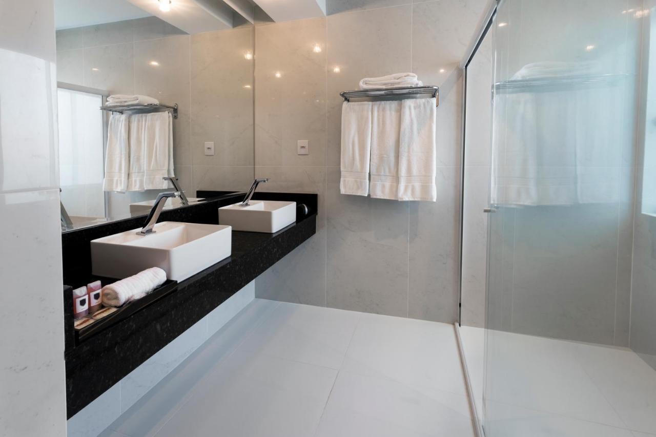 Piçarras Itacolomi Hotel מראה חיצוני תמונה